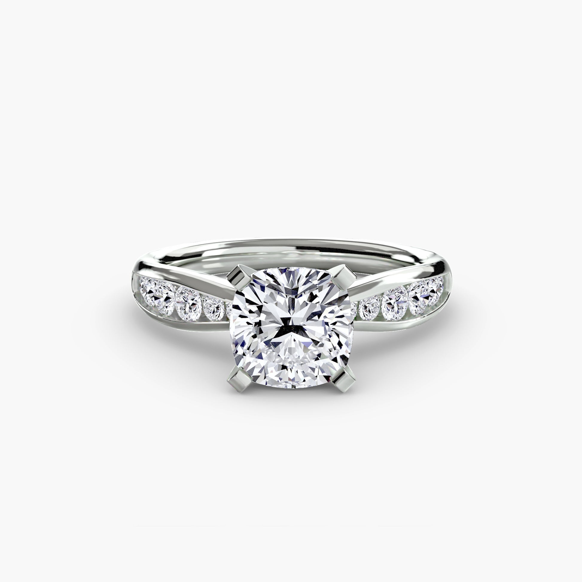 natural round diamond 0.31ct other on white background