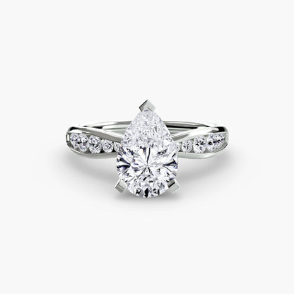 natural round diamond 0.31ct other on white background