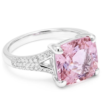Radiant Cut Kunzite With Round Natural Earth Mined Diamonds 17.90 Carats Ring 14K Gold