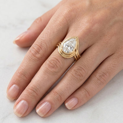 Real Pear Shape Brilliant Diamond Single Stone Ring – 2.50 ct in