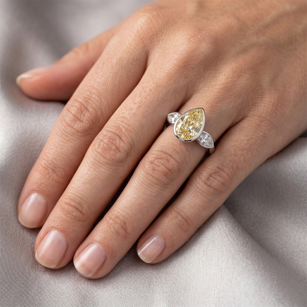 Real VVS Clarity Fancy Yellow Diamond Fine Jewelry Ring 2.75 ct