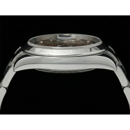 natural diamond 0.20ct watch profile view