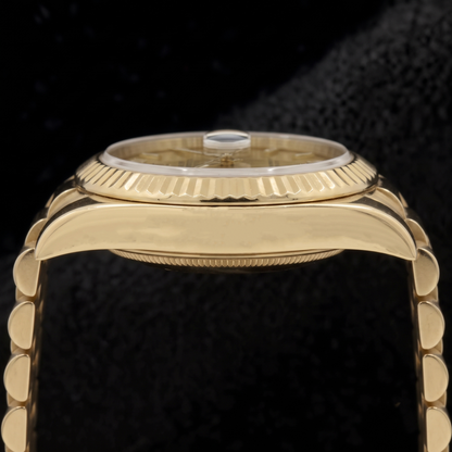 Rolex Day Date 2 Champagne Dial 41 Mm Gents Watch Yellow Gold