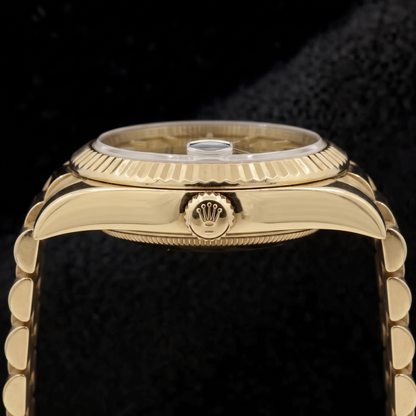 Rolex Day Date 2 Champagne Dial 41 Mm Gents Watch Yellow Gold