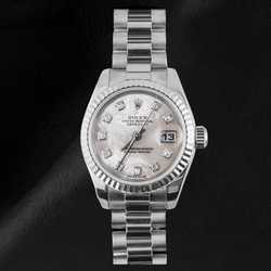 Rolex Ladies Datejust 26mm Mother of Pearl Dial 2002 Year President Bracelet 18K Watch