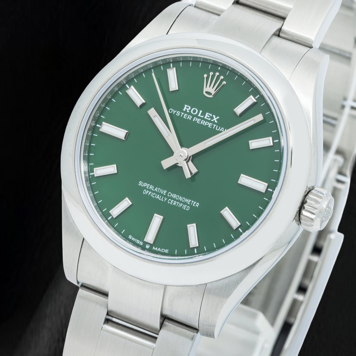 Rolex Oyster Perpetual 277200 31mm Green Dial Smooth Bezel Stainless Steel Watch