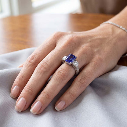 Round Natural Earth Mined Diamond 3 Stone Ring Ceylon Sapphire 3.50 Carats Milgrain Gold