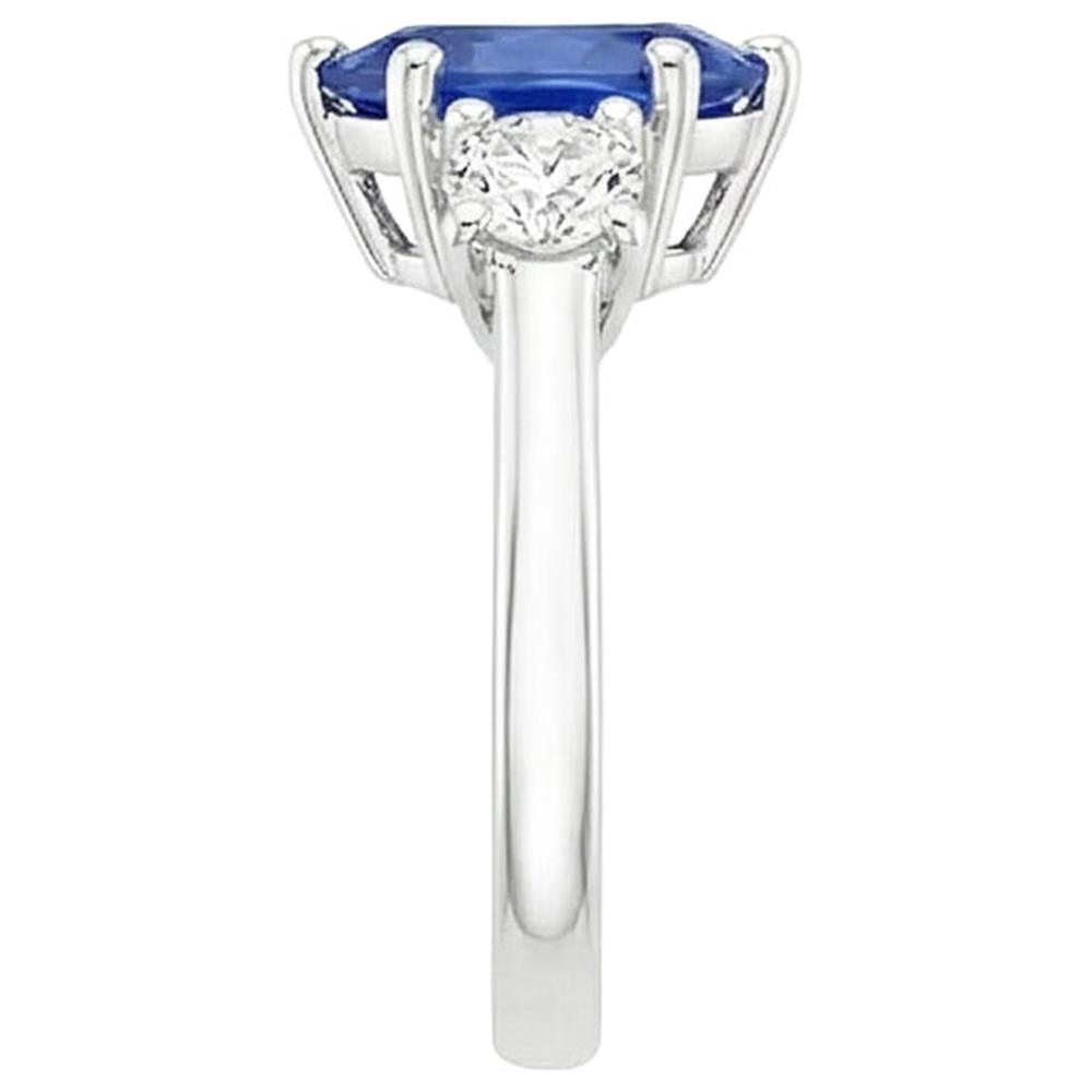 Round Natural Earth Mined Diamond 3 Stones Ring Pear Cut Ceylon Sapphire 3 Carats