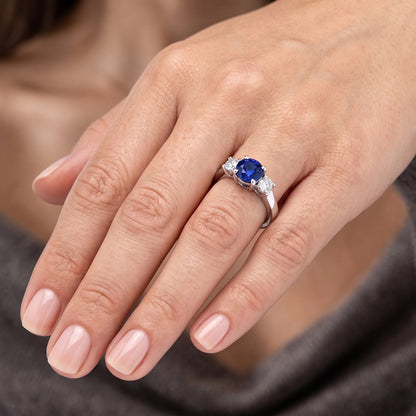 Round Natural Earth Mined Diamond Jewelry 3 Stone Ceylon Sapphire Ring Gold 1.50 Carats
