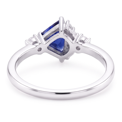 Round Natural Earth Mined Diamond & Trillion Sapphire Ring Gemstone Jewelry