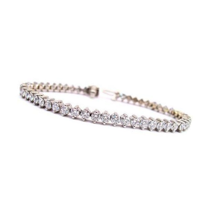 Round Cut 5 Carats Lab Grown Diamonds Tennis Bracelet WG 10K