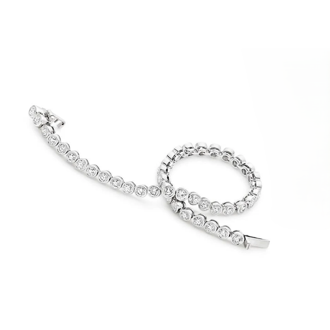 Round Cut Lab Grown Diamond Tennis Bracelet White Gold 9 Carats
