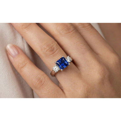 natural round sapphire 1.25ct ring band detail