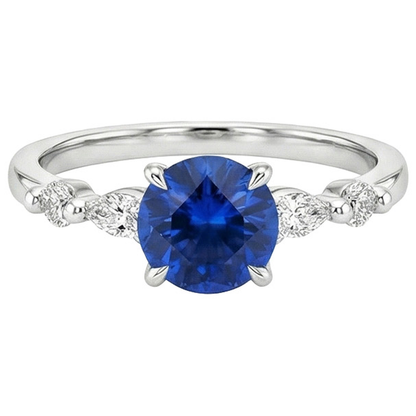 natural round sapphire 2ct ring close up detail