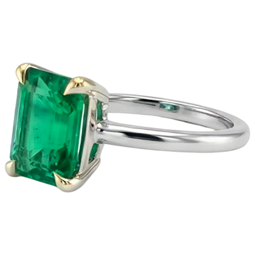 Natural Real ( Not Lab Grown ) Simple Solitaire Green Emerald GIA Ring Thin Shank