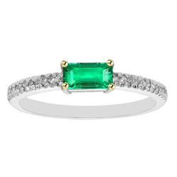 Simple Green Emerald Ring With Accents