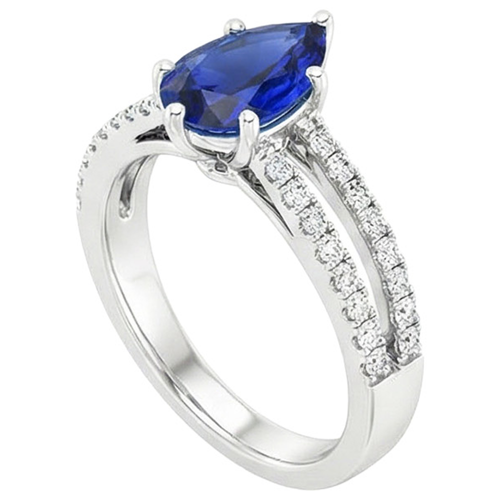 natural round sapphire 4ct ring top view