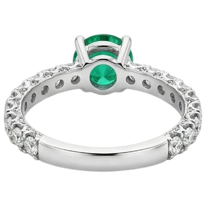 natural round emerald 2.50ct ring on white background