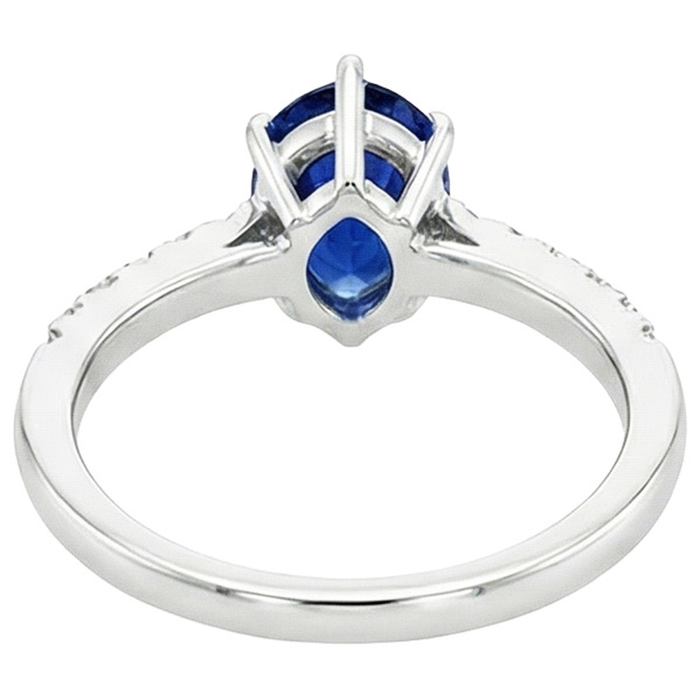 natural round sapphire 5ct ring on white background