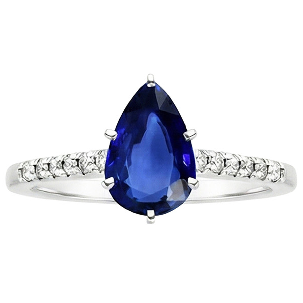 natural round sapphire 5ct ring close up detail