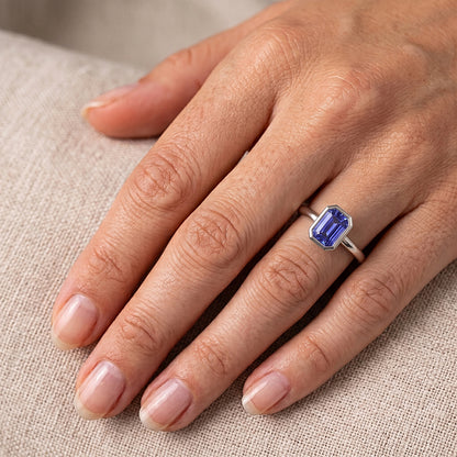 Solitaire Ring Radiant Bezel Set Natural Blue Sapphire 1.50 Carats
