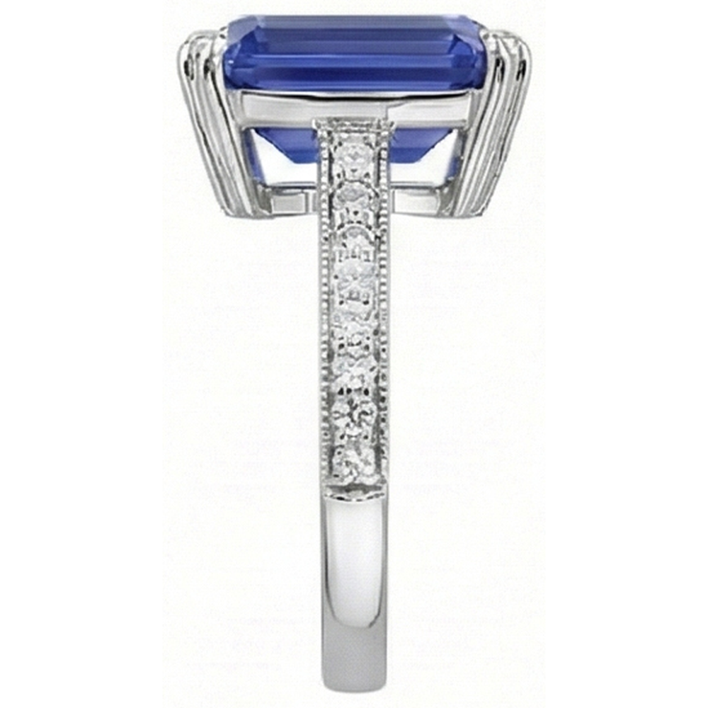 natural emerald sapphire 3ct ring profile view