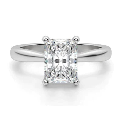 Solitaire Ring With Radiant Diamond 