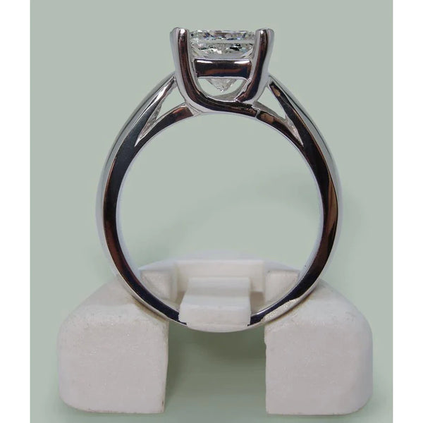 Sparkling Princess Diamond Solitaire Ring