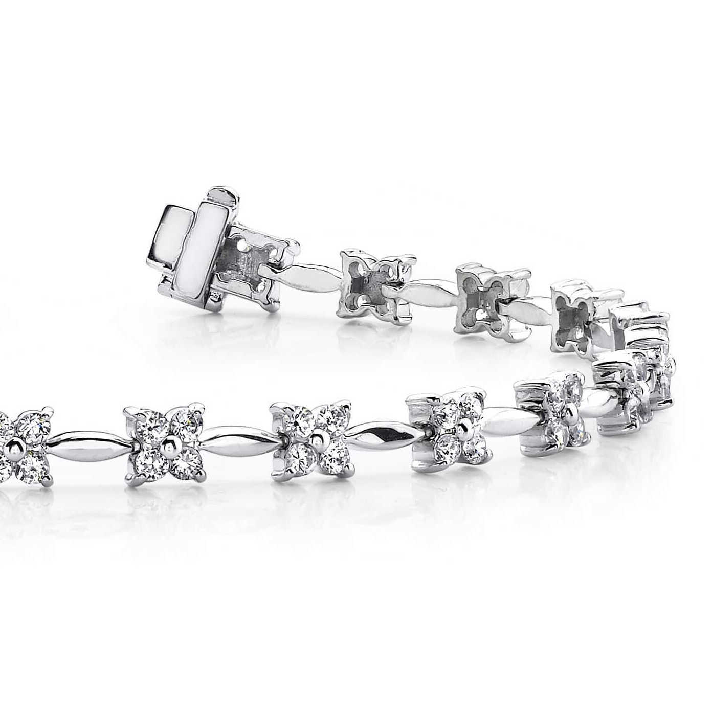 Sparkling Prong Set Round 4.40 Carats Tennis Bracelet White Gold 14K Lab Grown Diamond