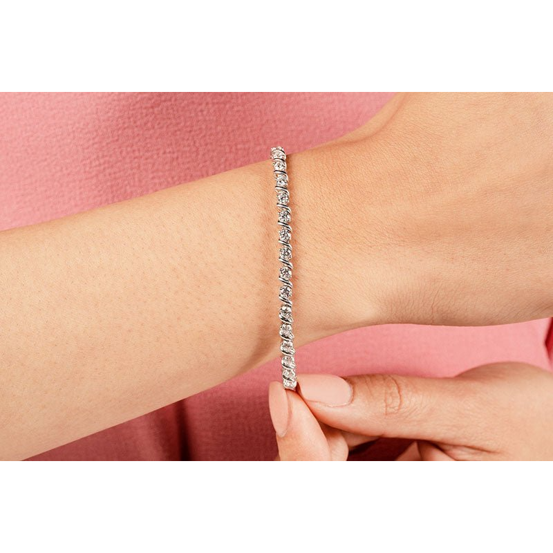 Sparkling Round Cut 4.20 Carats Natural Earth Mined Diamonds Ladies Bracelet 14K