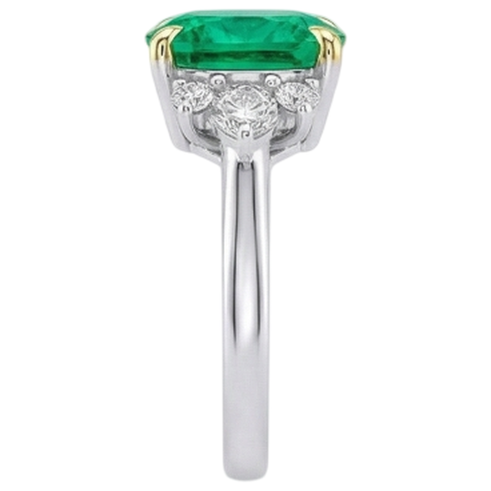 Natural Real ( Not Lab Grown ) Two Tone Green Emerald GIA Ring With Diamonds
