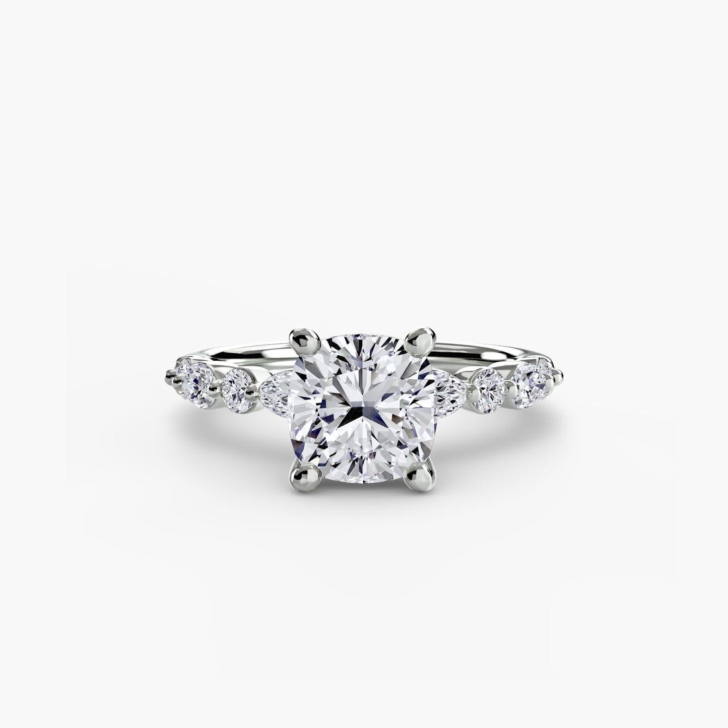 natural round diamond 0.35ct band lifestyle photo