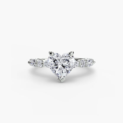 natural round diamond 0.35ct band macro detail