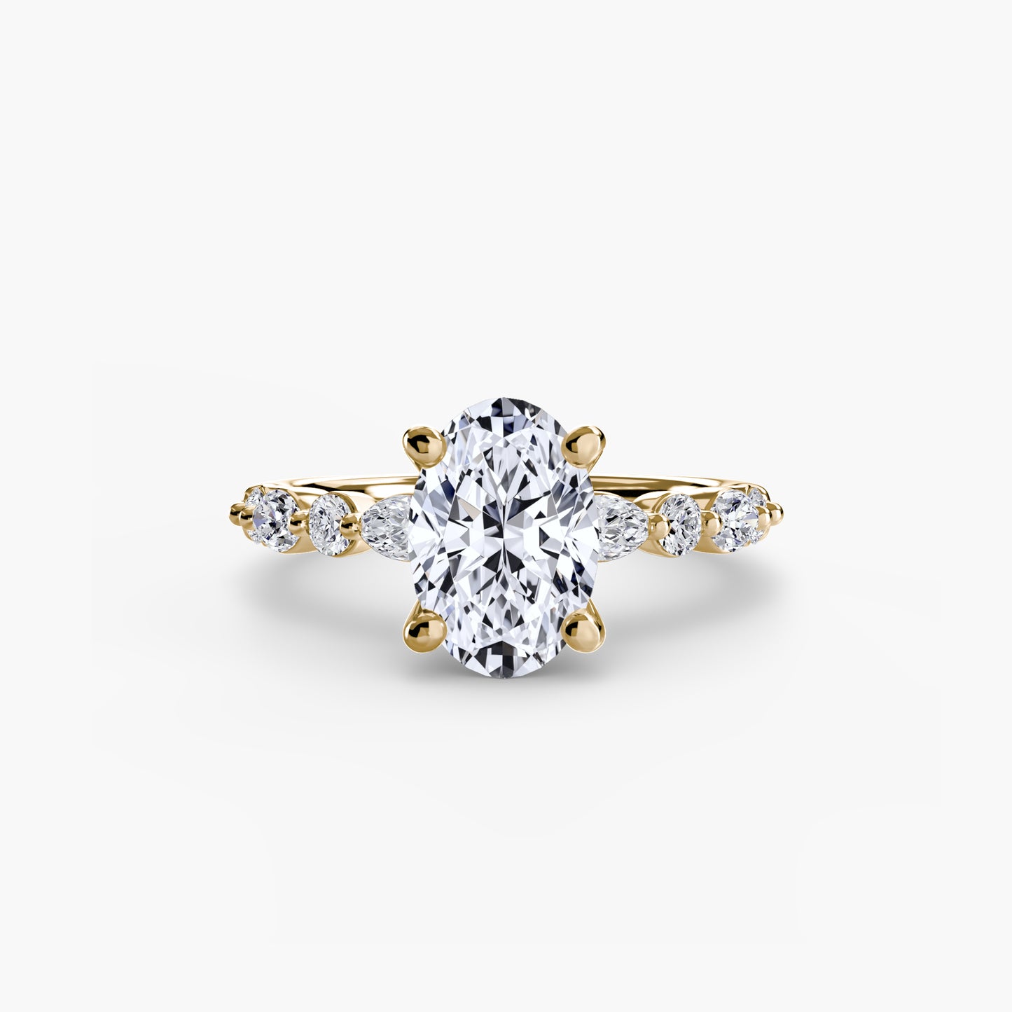 natural round diamond 0.35ct band close up detail
