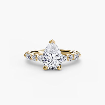 natural round diamond 0.35ct band on white background
