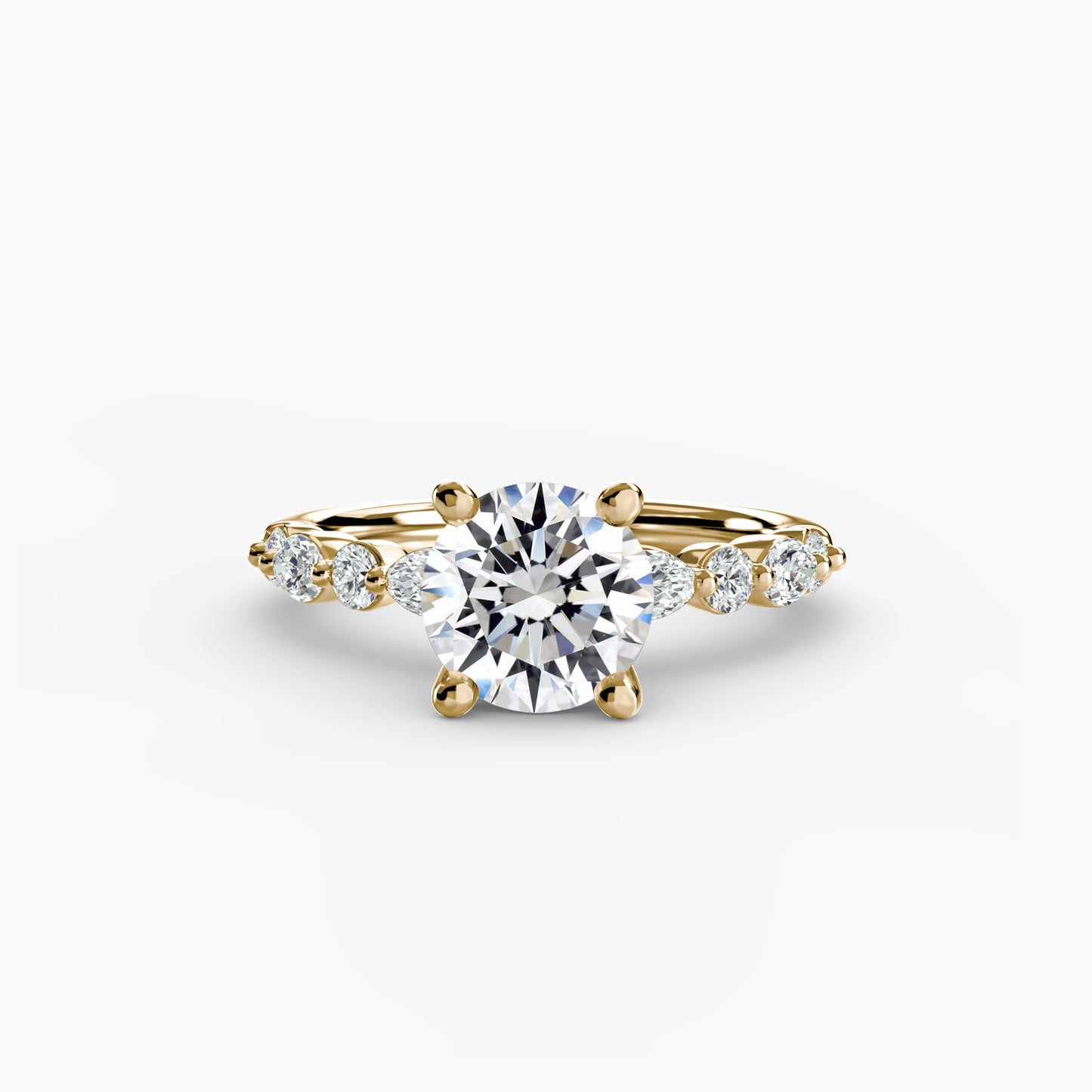 natural round diamond 0.35ct band macro detail