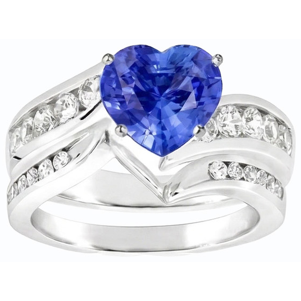 natural round sapphire 4ct ring close up detail