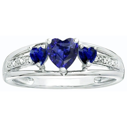 natural round sapphire 2ct ring close up detail