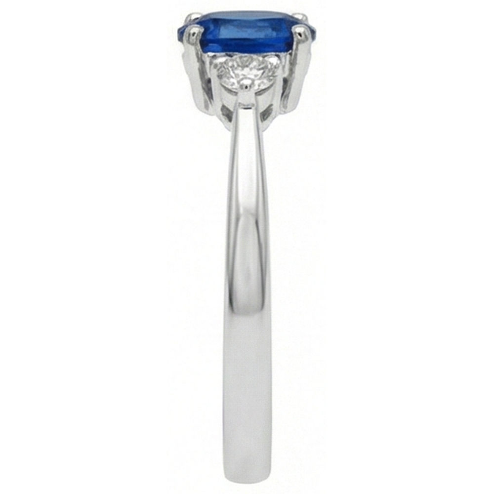 White Oval Ceylon Blue Sapphire Natural Earth Mined Diamond 4.50 Carats Ring