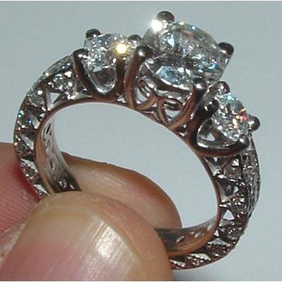 White Gold 5K Diamond Ring