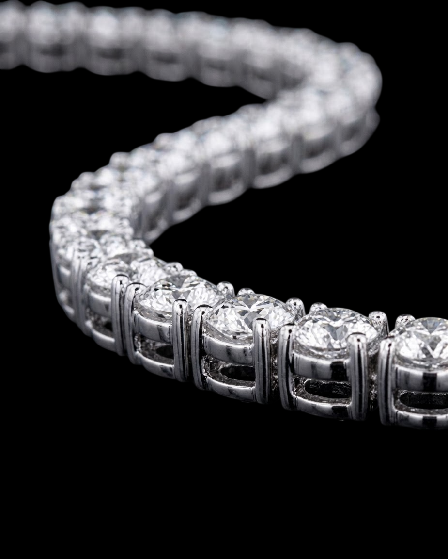 White Gold 9 Carat Lab Grown Diamonds Tennis Necklace 14K