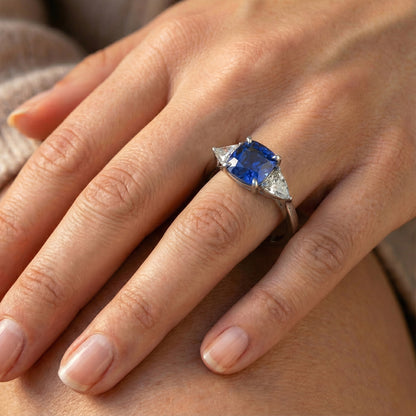White Gold Cushion Ceylon Blue Sapphire Natural Earth Mined Diamond 3 Carats 3-Stone Ring