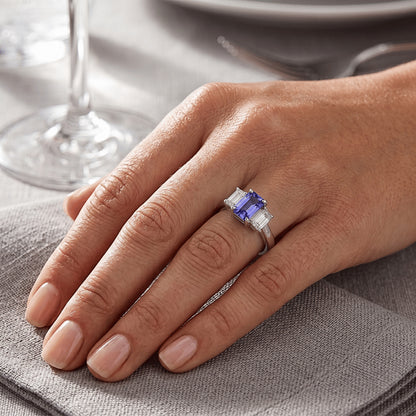 Women Natural Earth Mined Diamond Anniversary Ring Radiant Cut Ceylon Sapphire 1.50 Carats