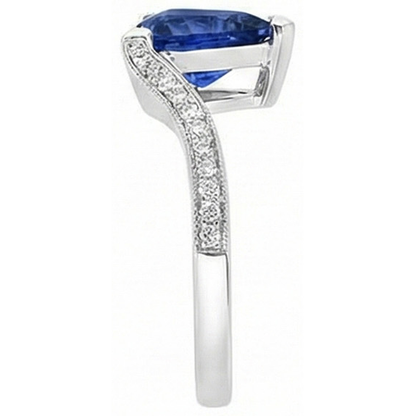Women Natural Earth Mined Diamond Ring Trillion Deep Blue Sapphire 2.50 Carats