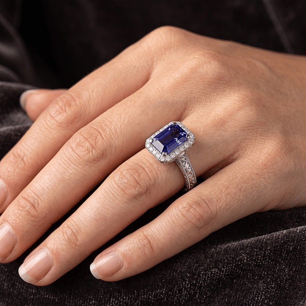 Women's Natural Earth Mined Diamond Halo Ring 2 Carats Srilankan Sapphire Gold Filigree