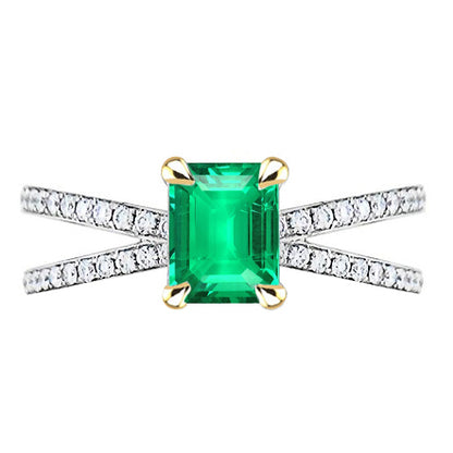 Women’s Gemstone Engagement Ring Green Emerald Split Shank