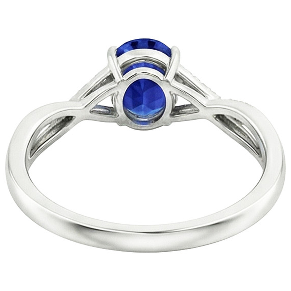 natural round sapphire 4.75ct ring on white background