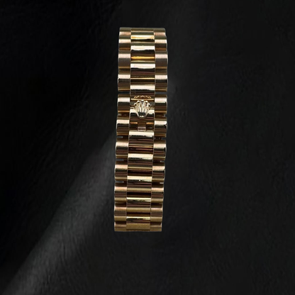 Yellow Gold Presidential Rolex 31 mm 2011 Year White Mother Of Pearl Diamond Dial Watch