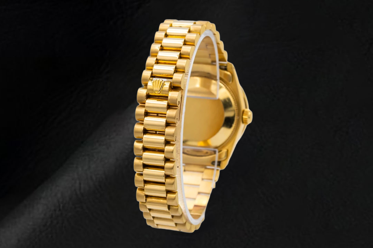 Yellow Gold Presidential Rolex 31 mm White Mother Of Pearl Diamond Dial Watch