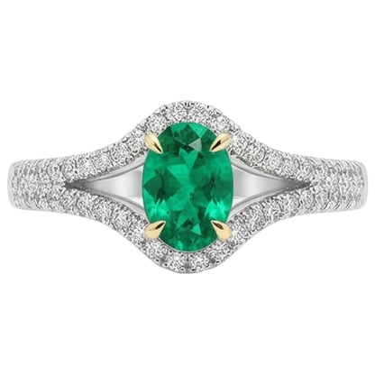 natural round emerald 1ct ring top view